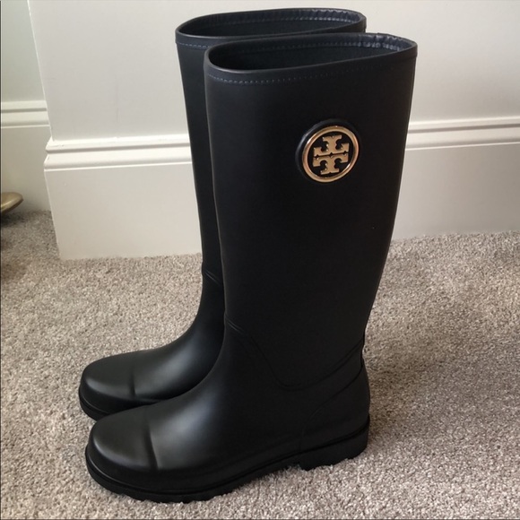 NWT Tory Burch Logo Rubber Rain Boots - Picture 8 of 14